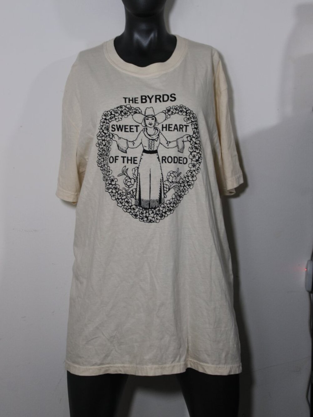 Vintage Style The Byrds "Sweetheart of the Rodeo" Album Graphic Tee Cream Large
